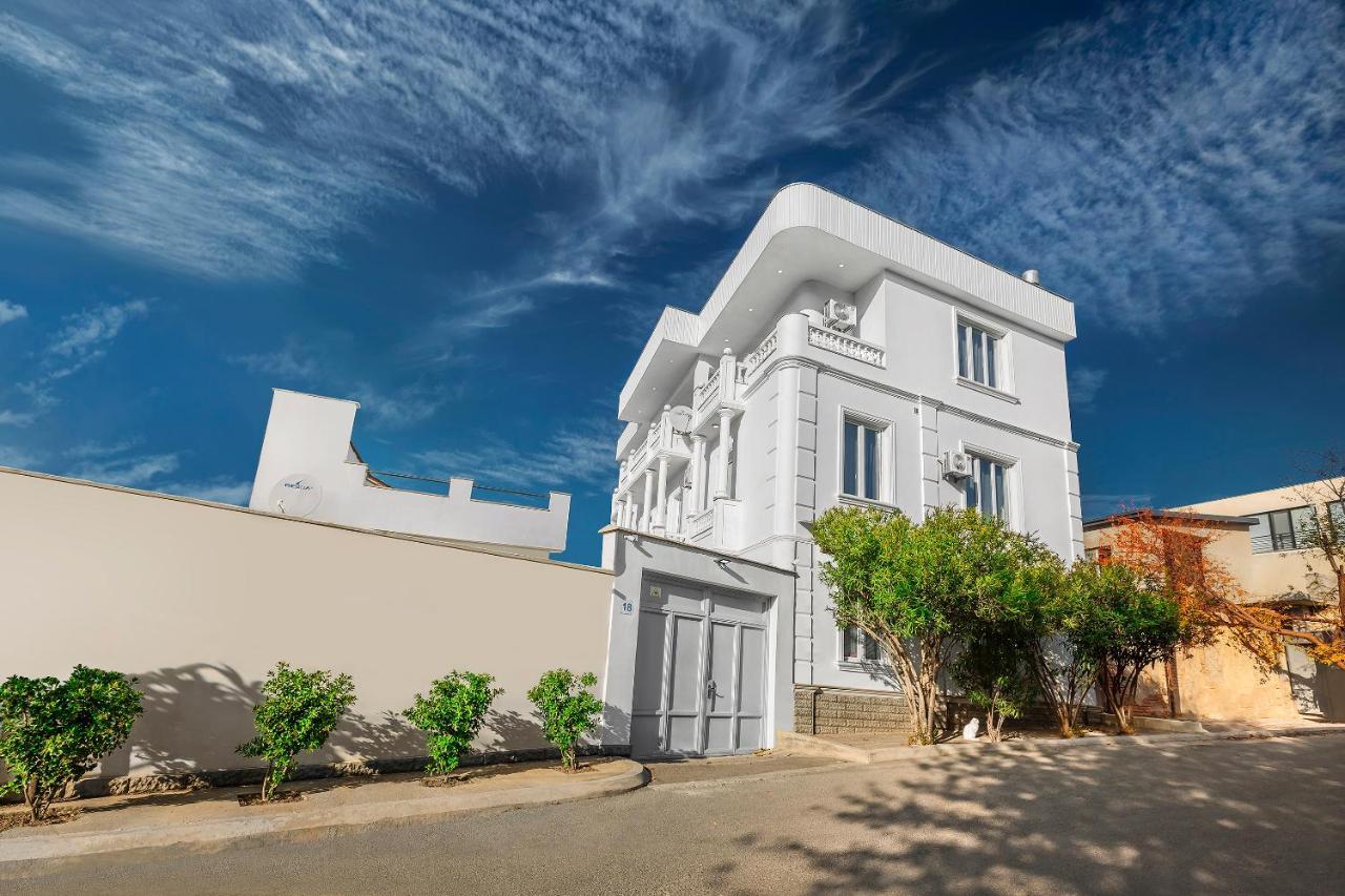 White House Hotel Tbilisi Exterior photo